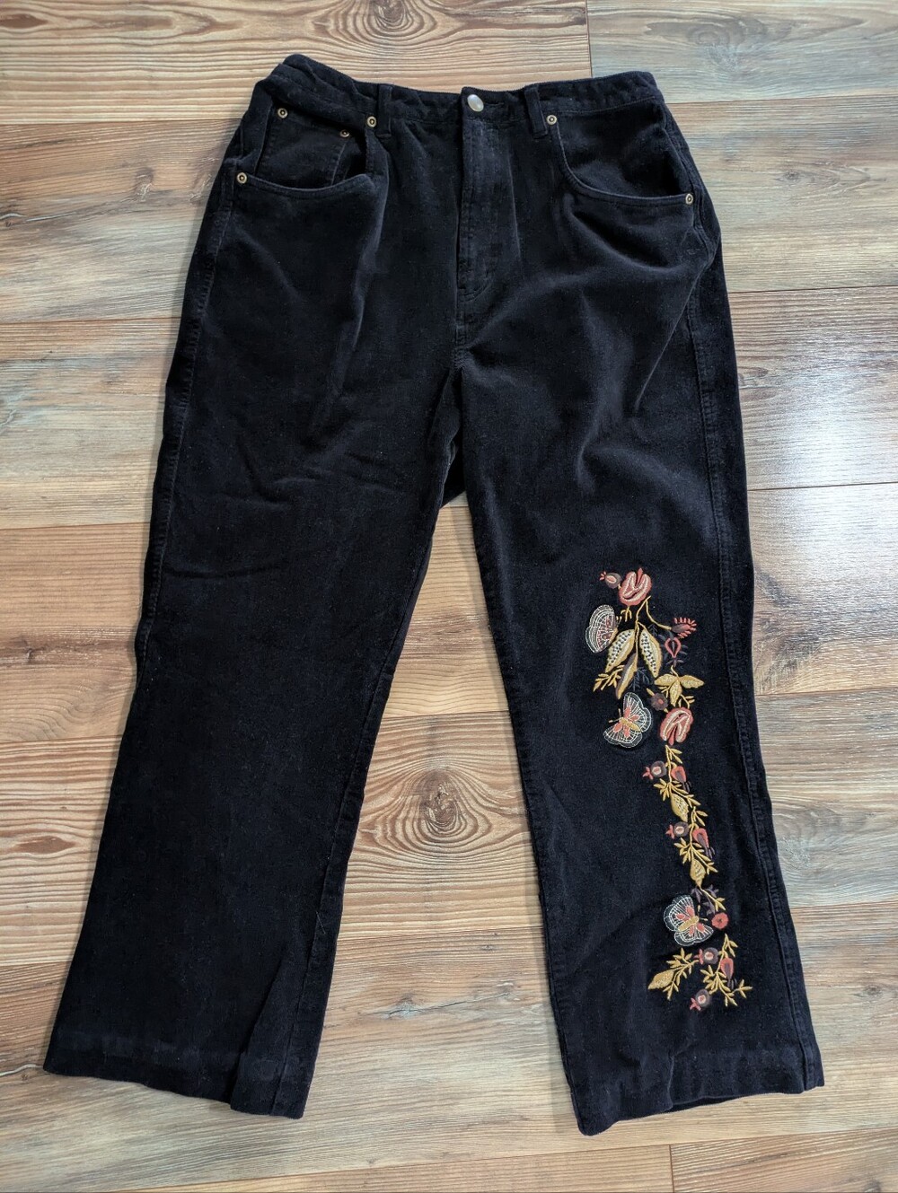 Denim & Co Crosstretch Botanical Floral Embroidered Black Corduroy Pants